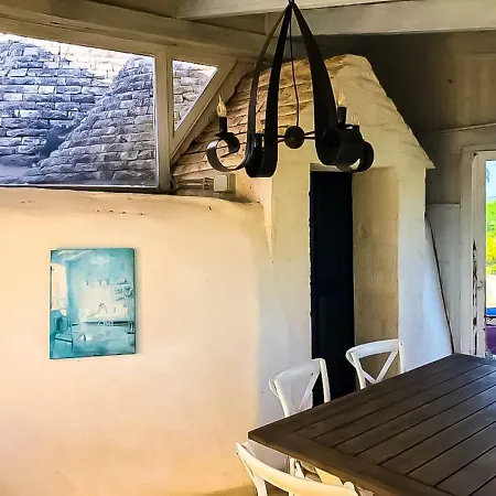 Vila Trullo Biricchino